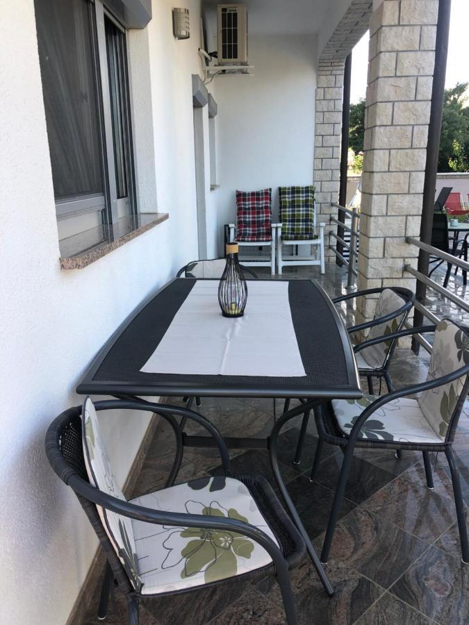 Tar-Vabriga Villa Baldi מראה חיצוני תמונה