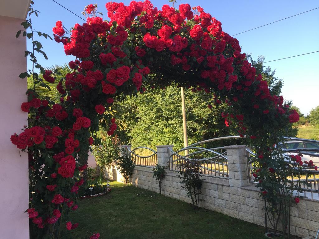 Tar-Vabriga Villa Baldi מראה חיצוני תמונה