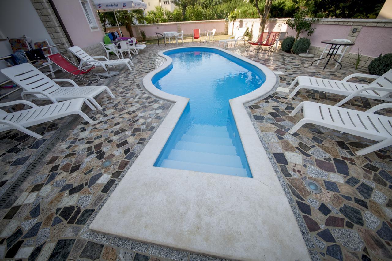 Tar-Vabriga Villa Baldi מראה חיצוני תמונה