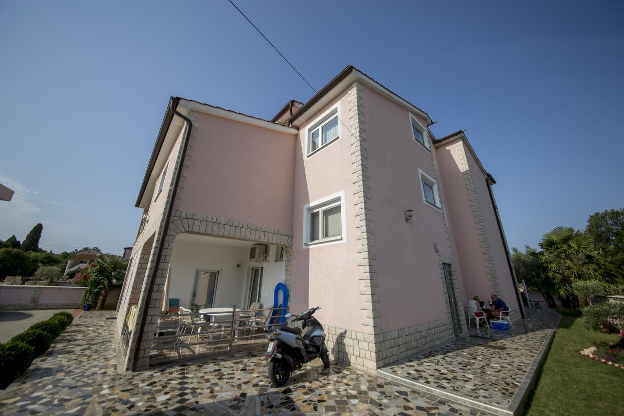 Tar-Vabriga Villa Baldi מראה חיצוני תמונה
